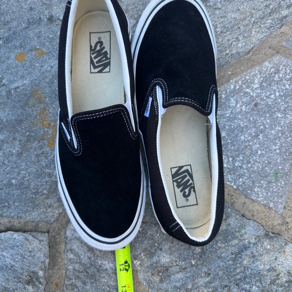 EUC Sample HTF slight platform Suede and canvas Vans - Picture 8 of 8